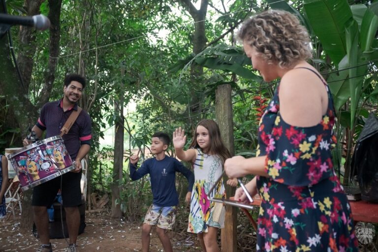 Realização cultural no Escuta o Cheiro