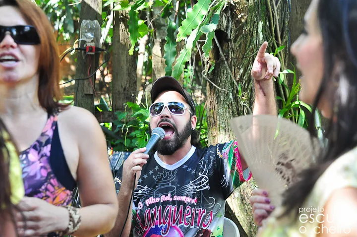 No meio do feriadão!