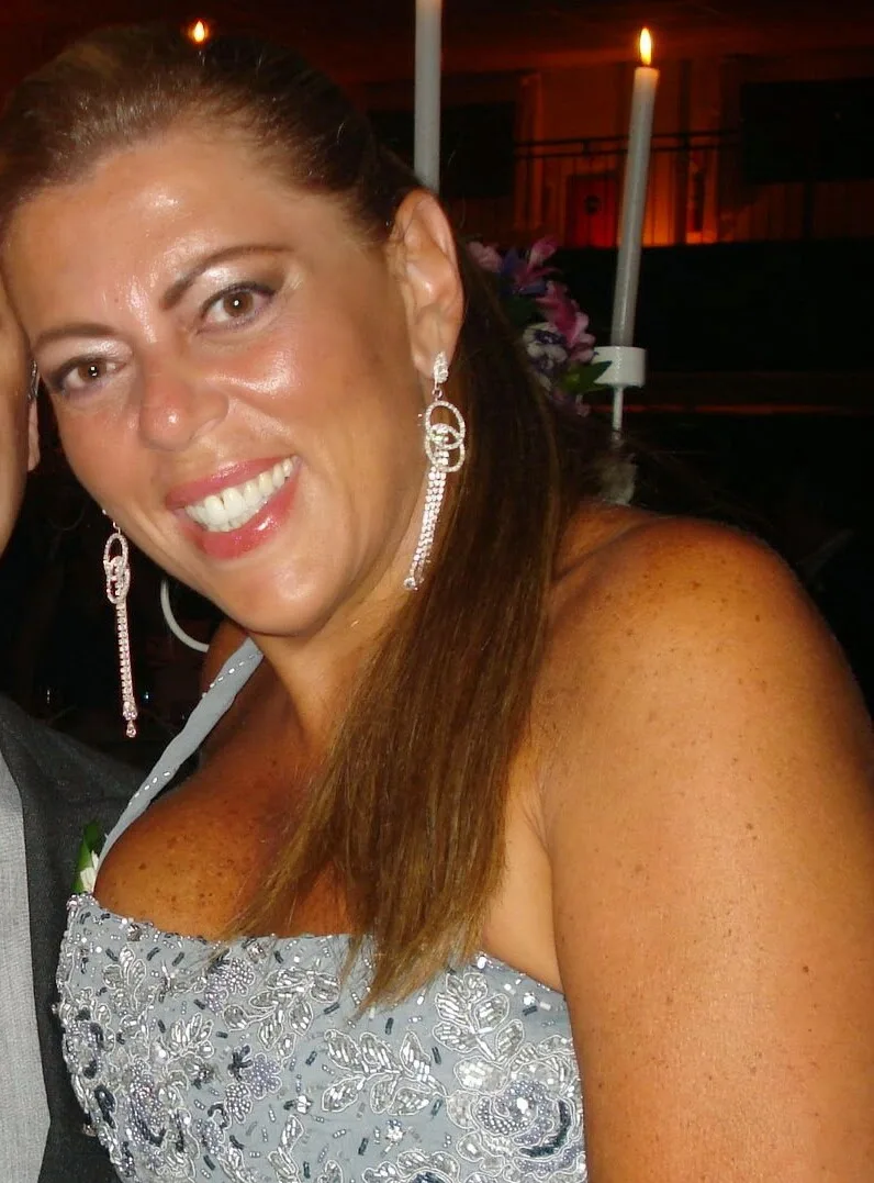 Último Tipo e Convidados: Martina Marana